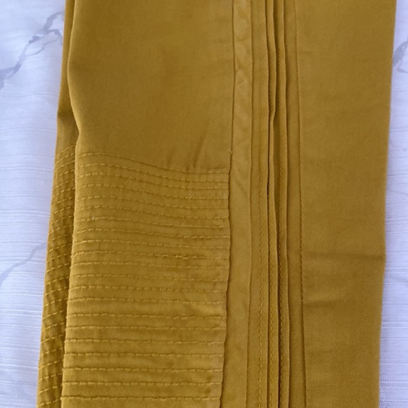 NEW Rebecca Minkoff Mustard Pants Size Waist 25 - Picture 8 of 9